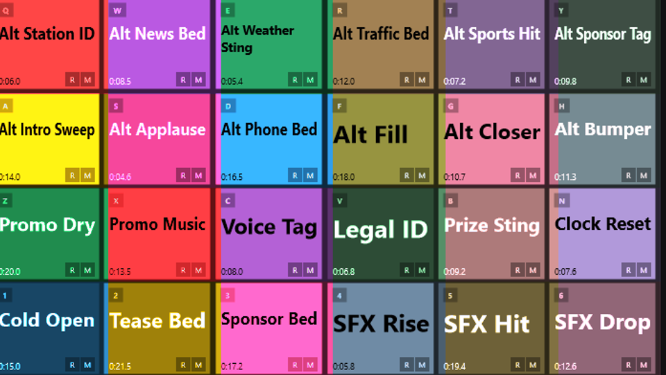 Cue pads with play-mode, routing and concurrency badges visible beside duration labels.